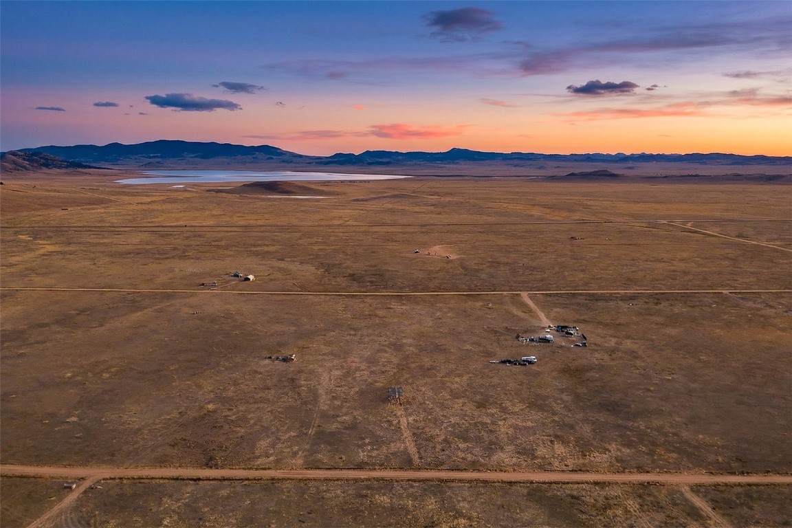 5372 Routt Road - Photo 1