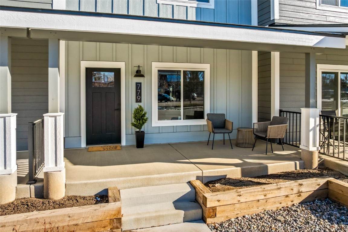 762 Tucker Street - Photo 1