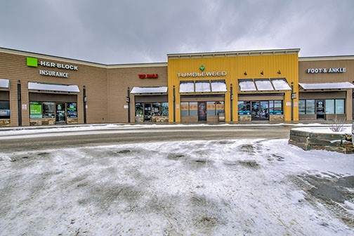 842 Summit Boulevard - Photo 1