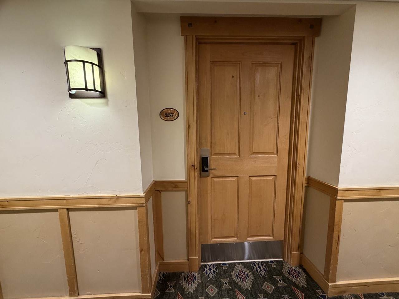 https://bt-photos.global.ssl.fastly.net/summit/orig_boomver_1_S1066354-2.jpg