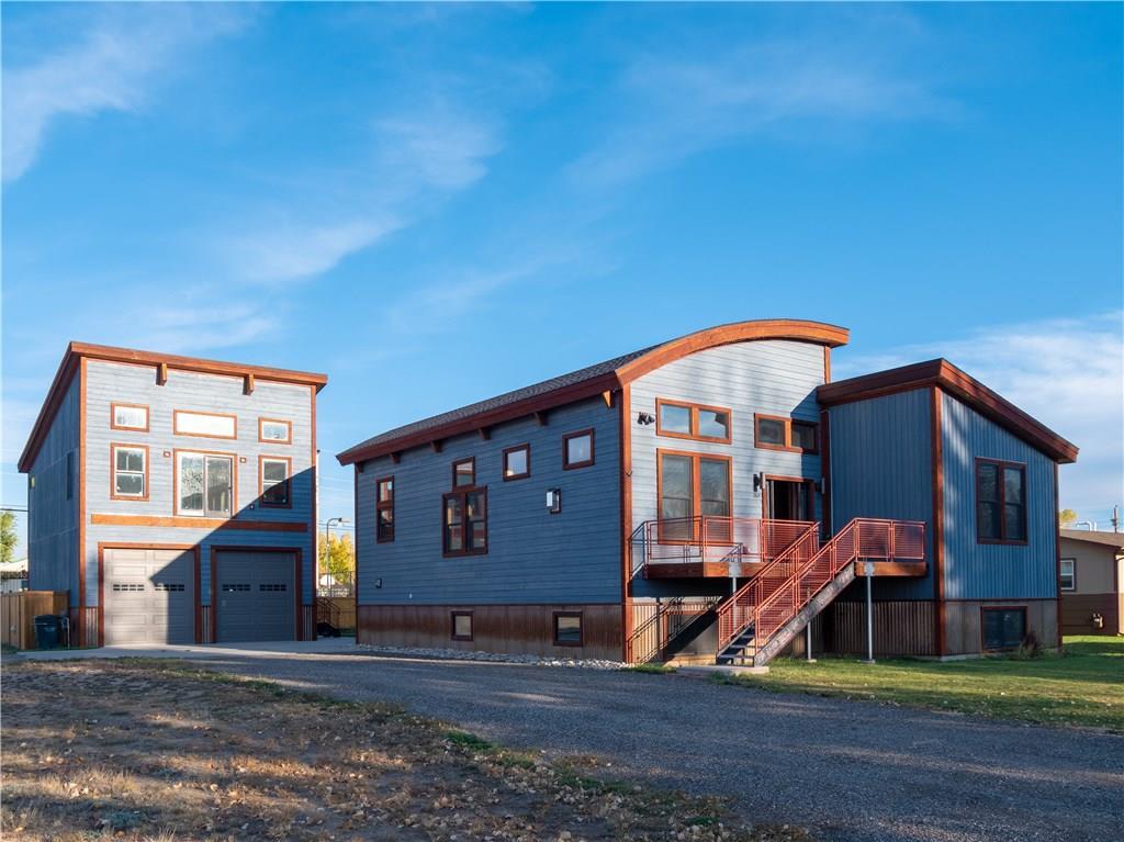 304 7th Street - Photo 1