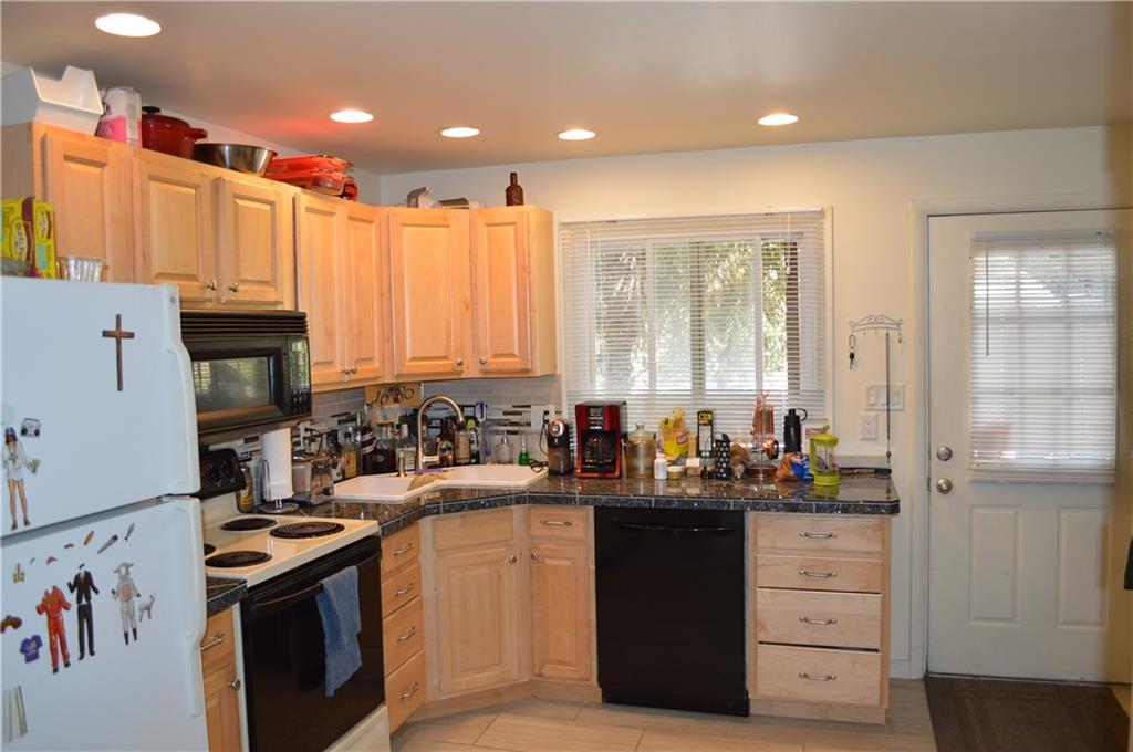 107 Peaks View Court - Photo 1