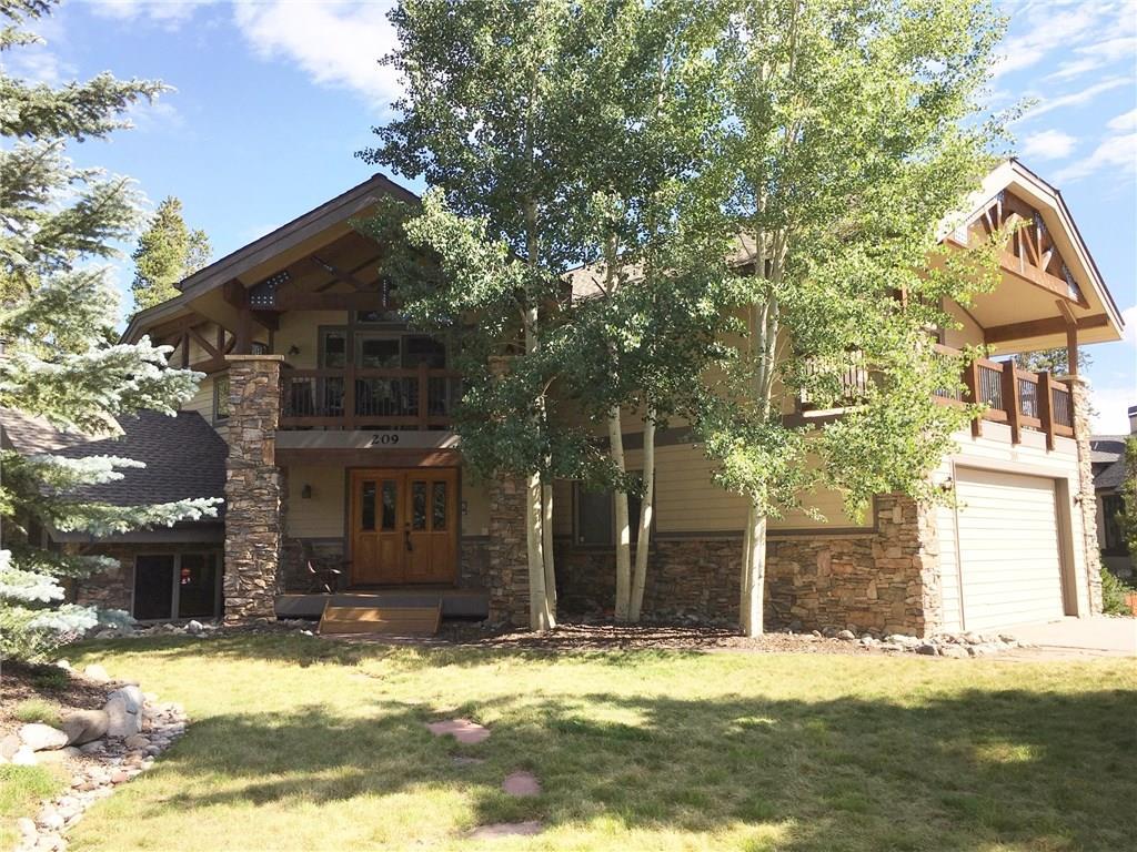 209 Larson Lane - Photo 1
