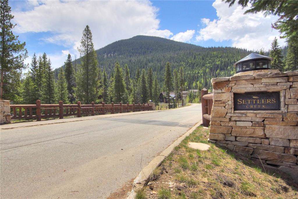 82 Wolf Rock Road - Photo 1