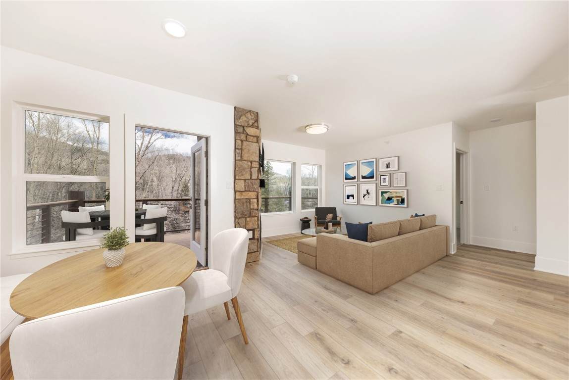 1044 Blue River Parkway - Photo 1