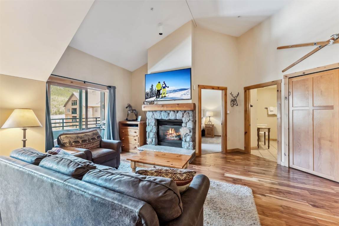 150 Dercum Square - Photo 1