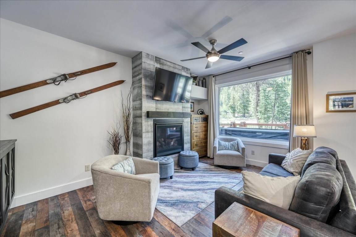 102 Lake Ridge Circle - Photo 1