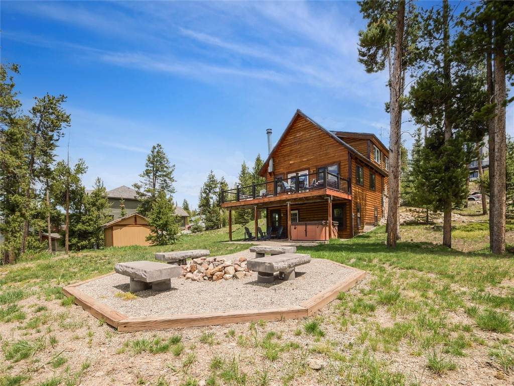 511 Fairview Boulevard - Photo 1