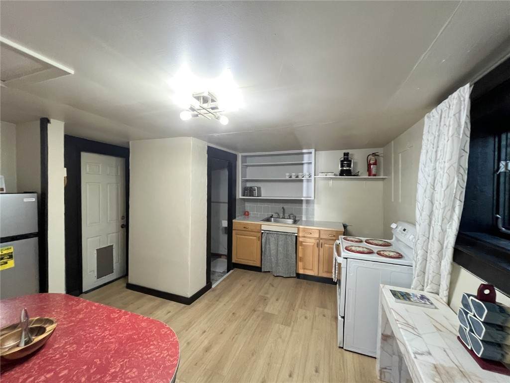 205 Arthur Avenue - Photo 1