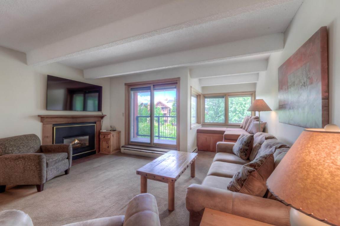57 Copper Circle - Photo 1