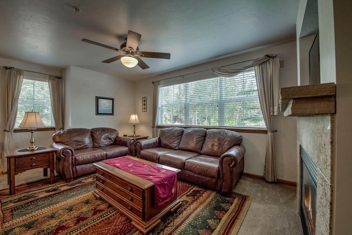 304 Streamside Lane - Photo 1