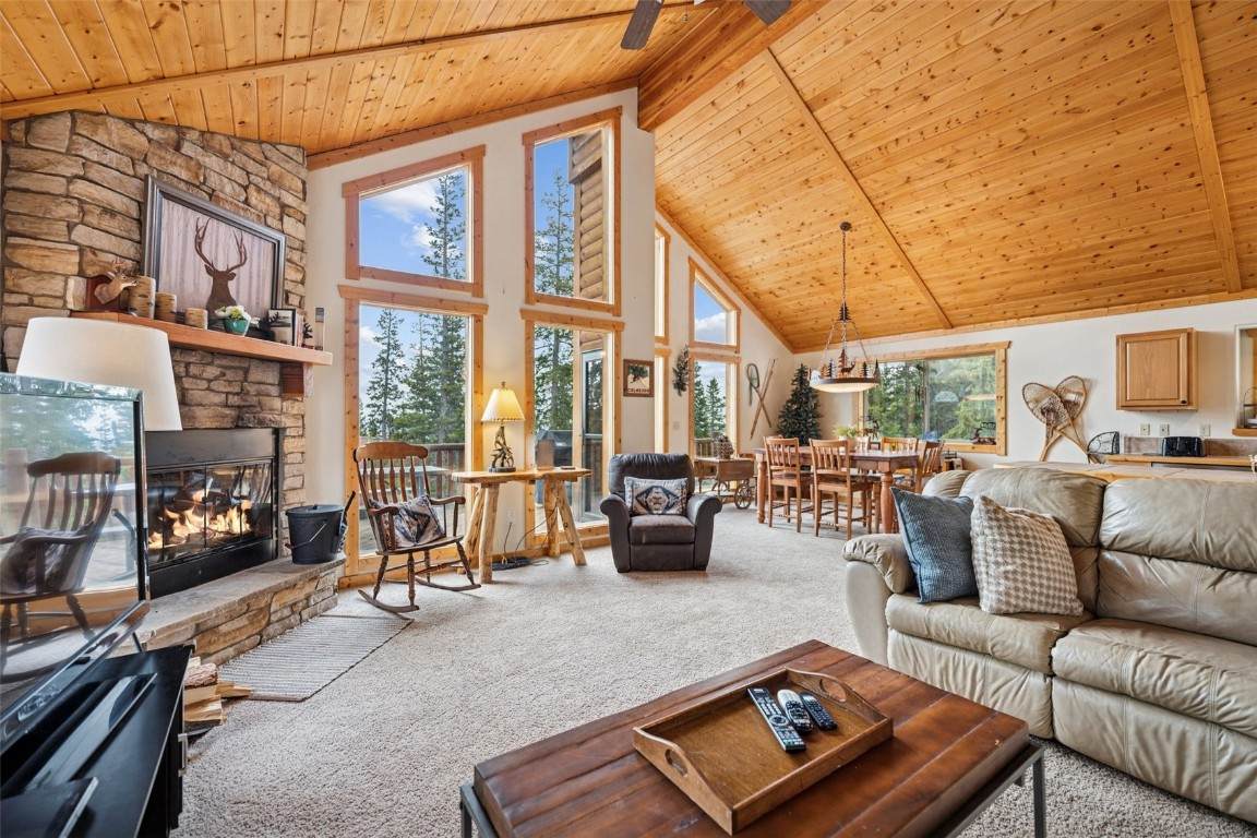 585 Miners Way - Photo 1