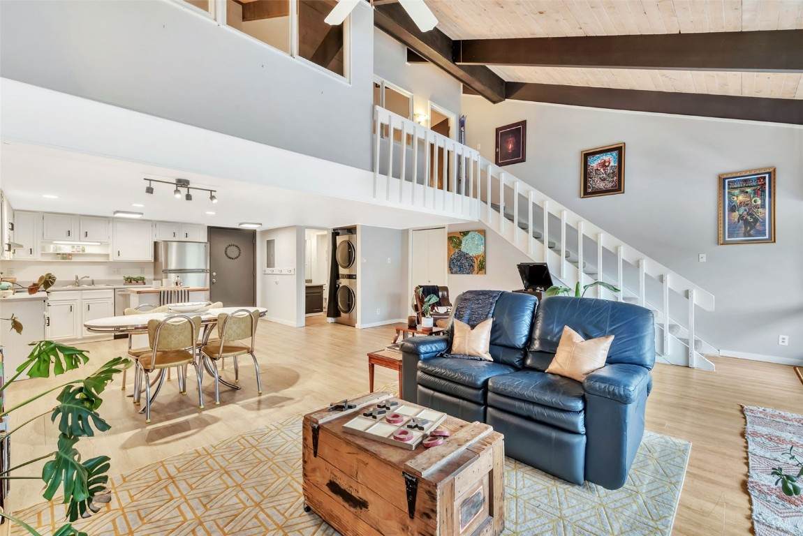 465 Tamarack Drive - Photo 1