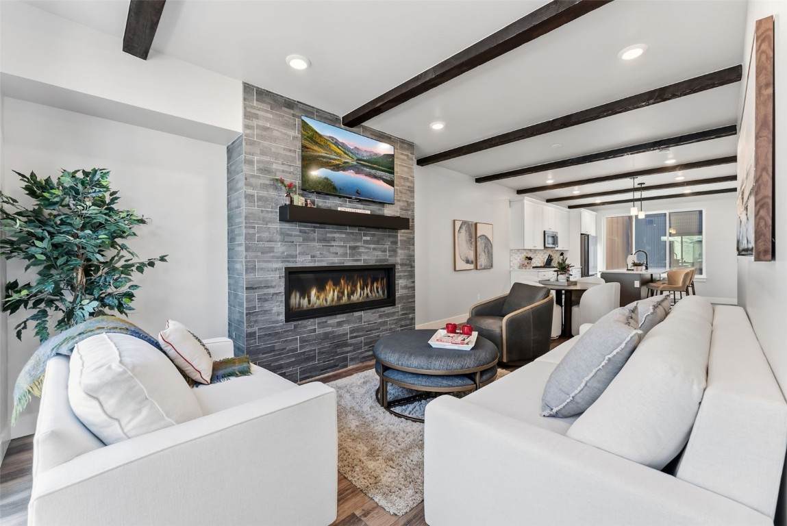 1301 Adams Avenue - Photo 1