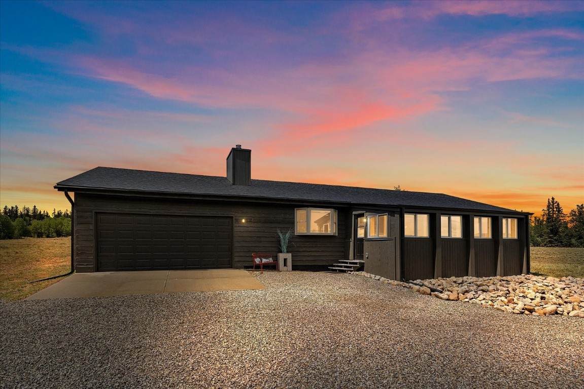 1567 Chippewa Road - Photo 1