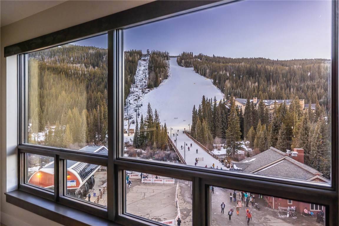 75 Hunki Dori Court - Photo 1