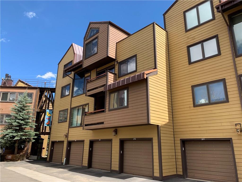 145 Wheeler Place - Photo 1