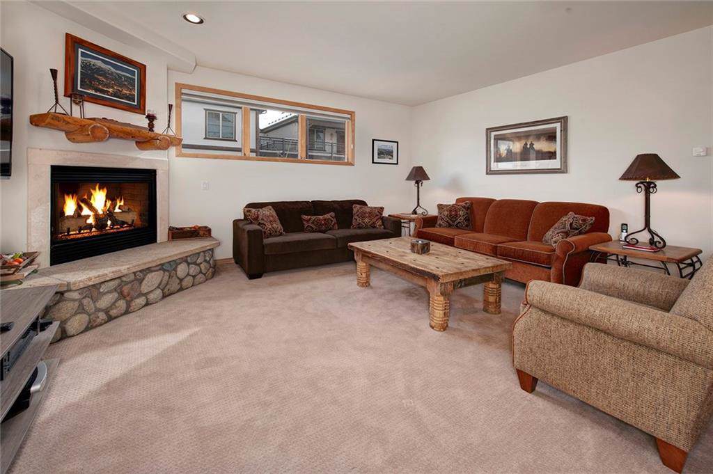 84 Broken Lance Drive - Photo 1