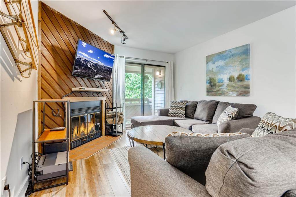 1001 Grandview Drive - Photo 1
