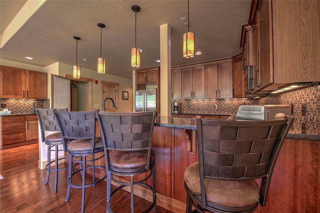 450 Main Street - Photo 1