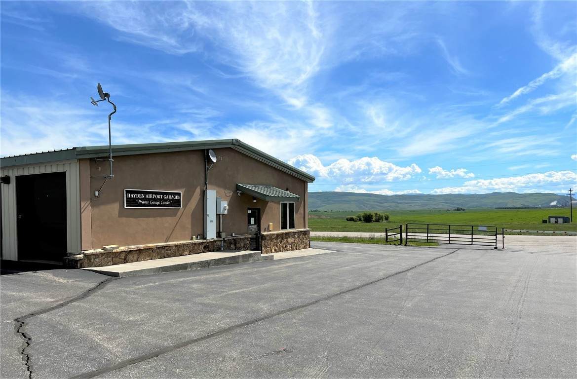 501 Airport Boulevard - Photo 1