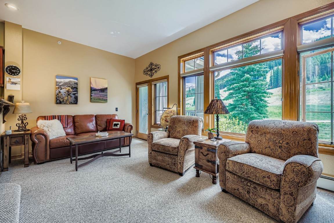 214 Wheeler Place - Photo 1