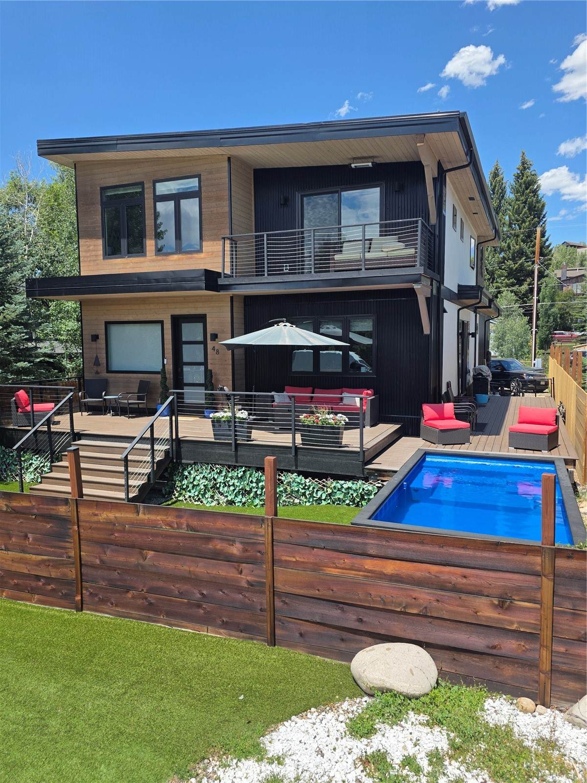 48 Logan Avenue - Photo 1
