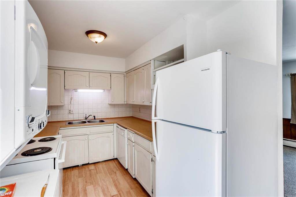 510 Belford Street - Photo 1