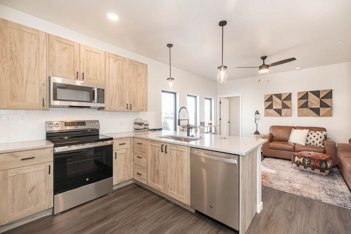 109 Granby Meadow Drive - Photo 1
