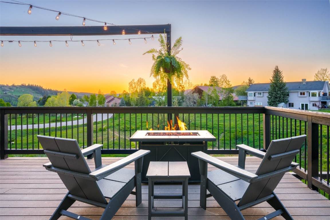 332 Apple Drive - Photo 1