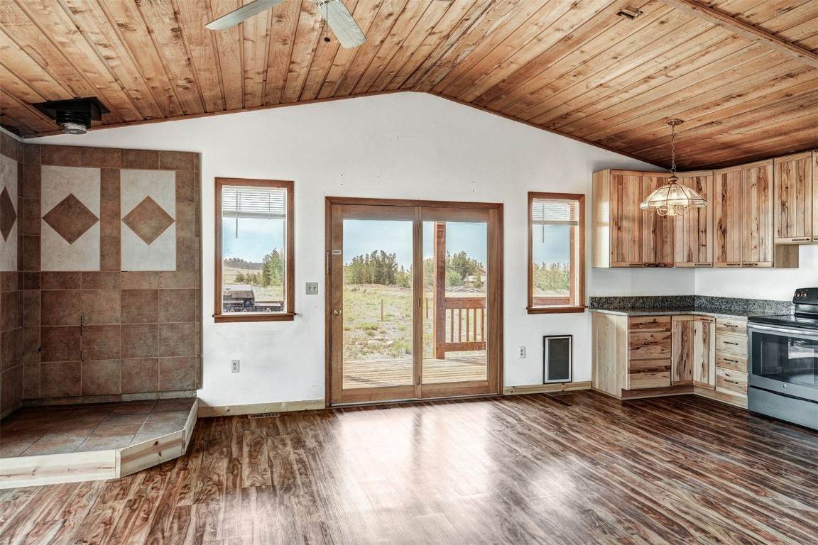 121 Bristlecone Lane - Photo 1