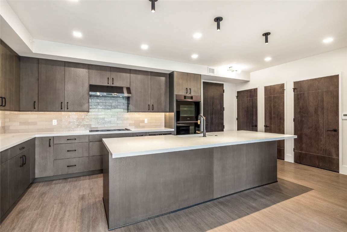 80 Main Street - Photo 1