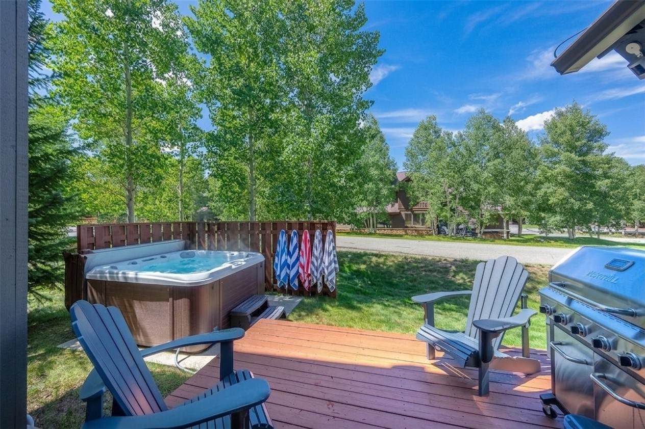 17 Linden Lane - Photo 1