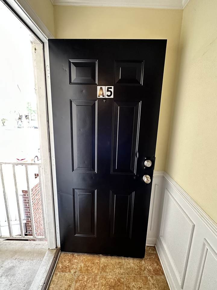 121 Lakeland Circle - Photo 1