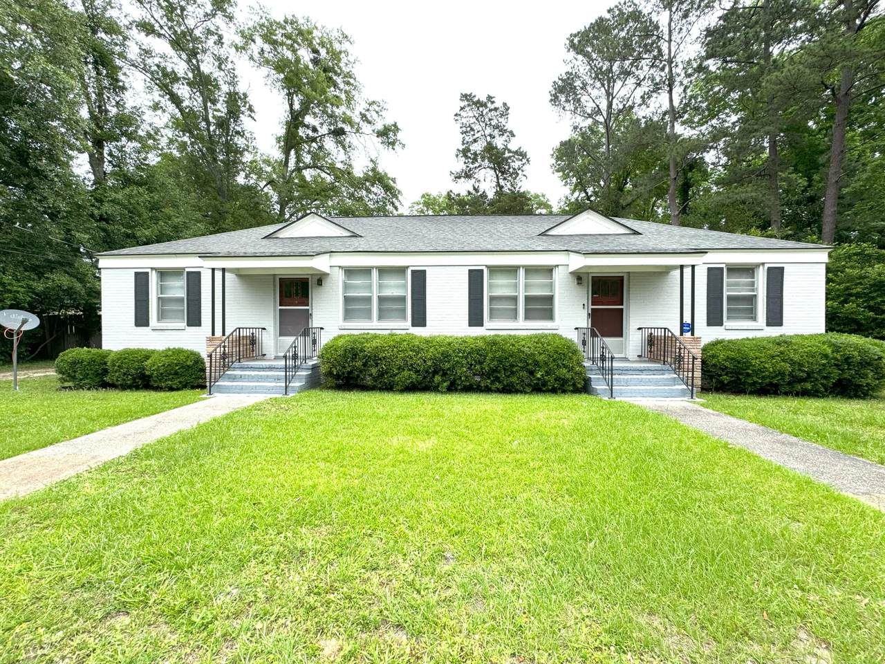 123 Guignard Drive - Photo 1