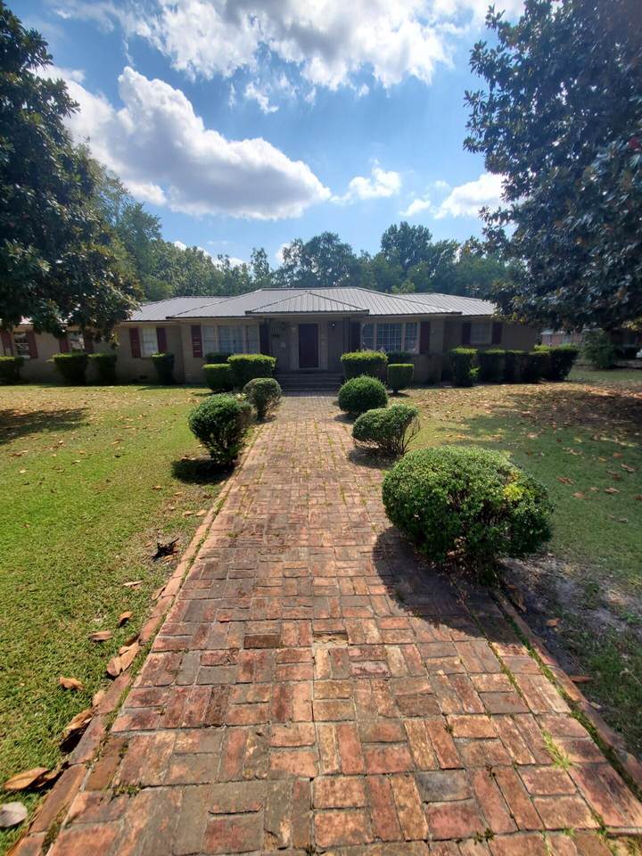 122 Boyce Street - Photo 1