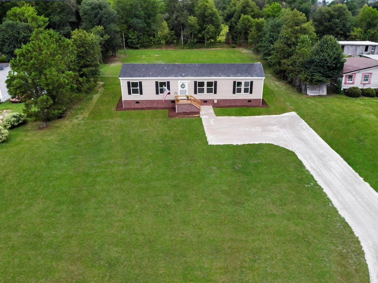 322 Cut Off Road - Photo 1