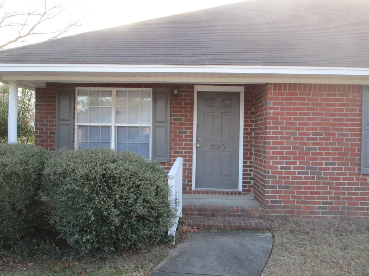 2010 Essex Drive - Photo 1