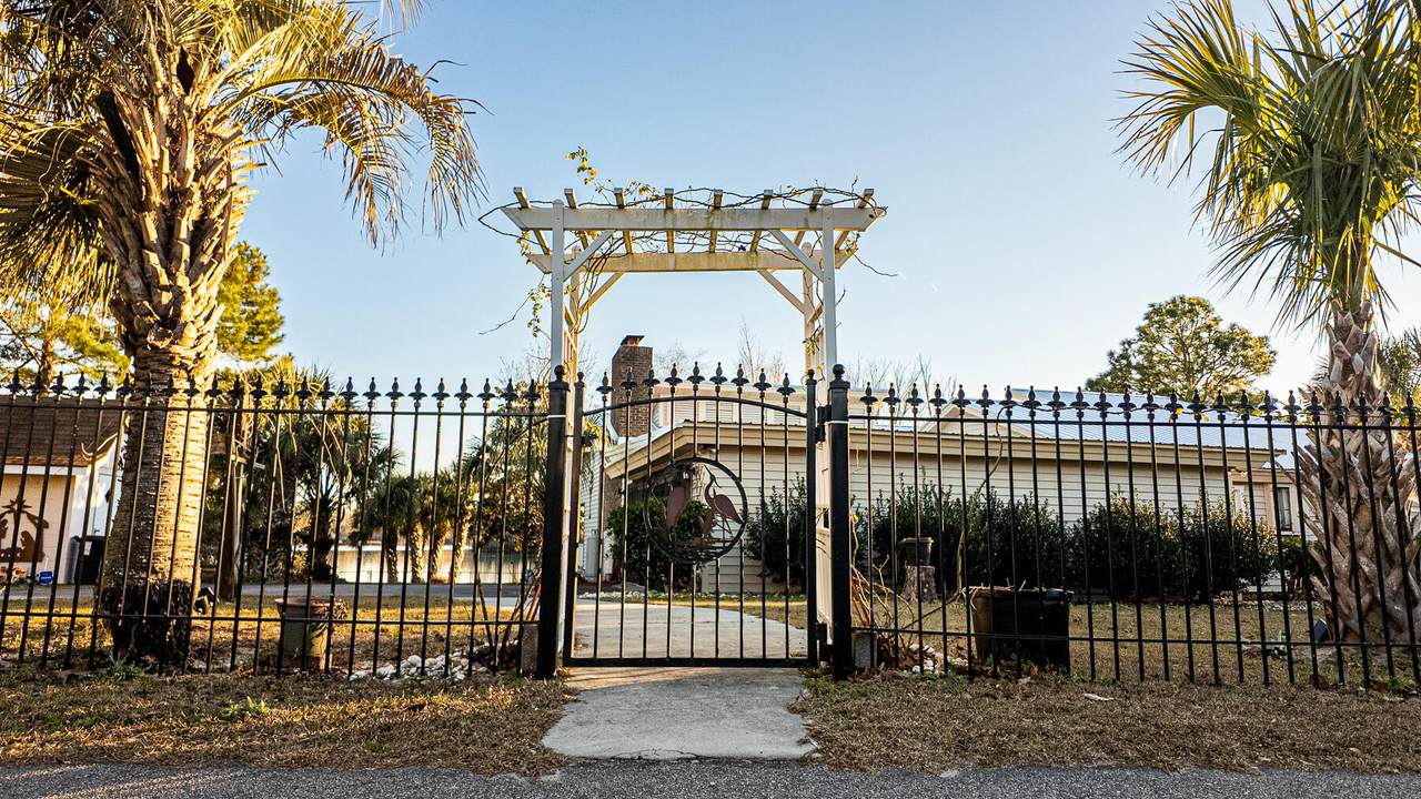 https://bt-photos.global.ssl.fastly.net/sumter/1280_boomver_1_201559-2.jpg