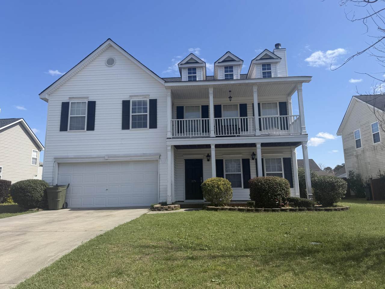 575 Batty Way - Photo 1