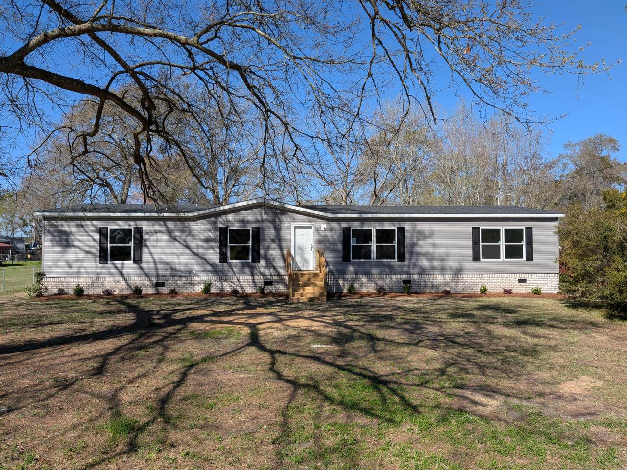 1284 Pocahontas Circle - Photo 1