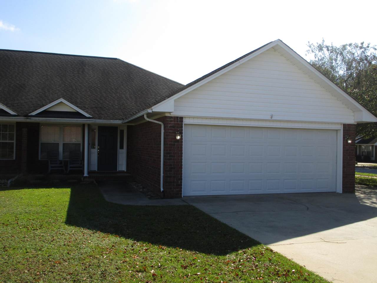 601 Brushwood Drive - Photo 1