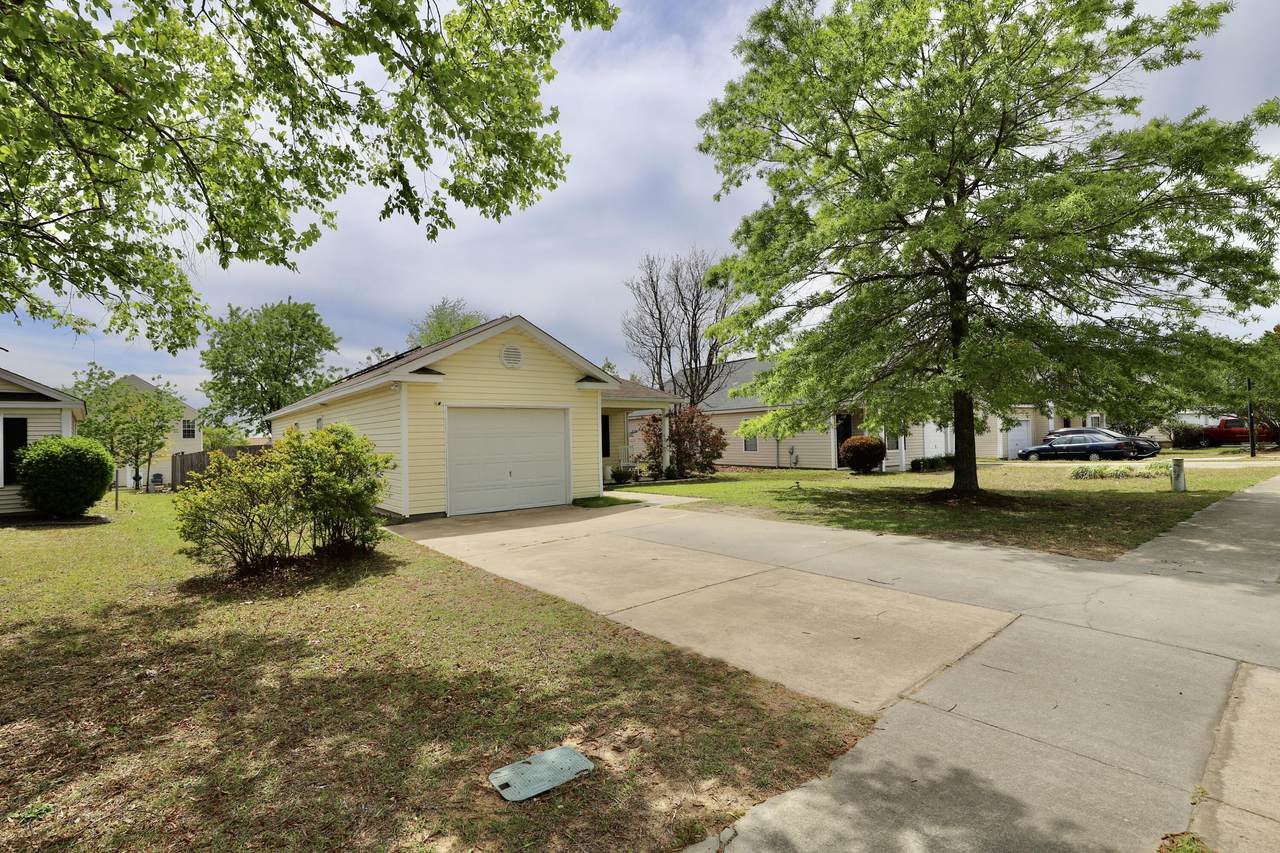 1116 Waverly Place Drive - Photo 1