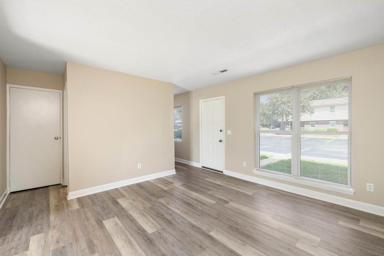 1121 Alice Drive - Photo 1