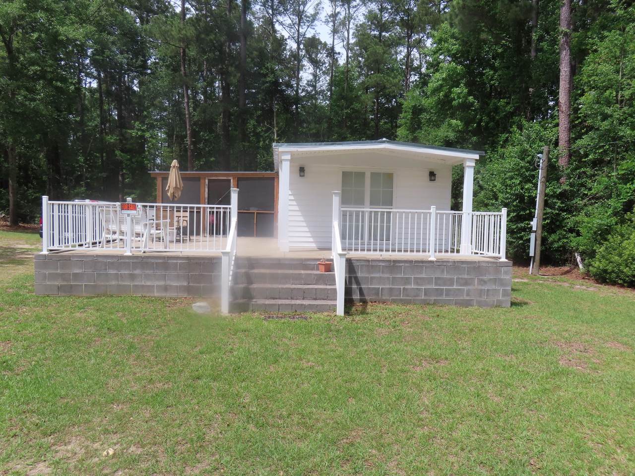 1636 Clubhouse Road - Photo 1