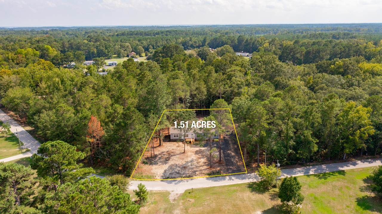 1370 Hudson Road - Photo 1
