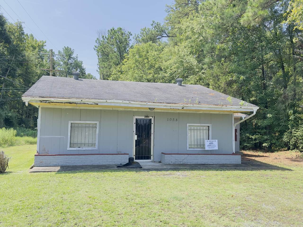 1058 Glenarden Drive - Photo 1