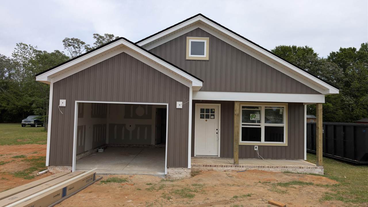 3585 Delaware Drive - Photo 1