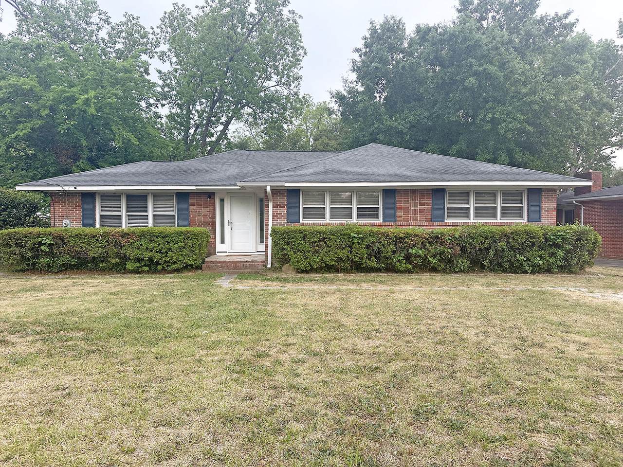 714 Wren Street - Photo 1