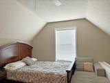 1290 Monterey Dr - Photo 20